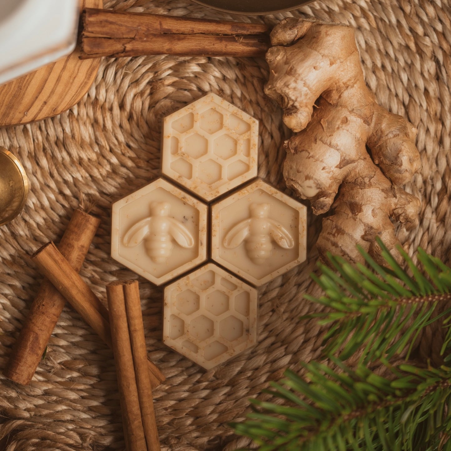 Cinnamon & White Ginger